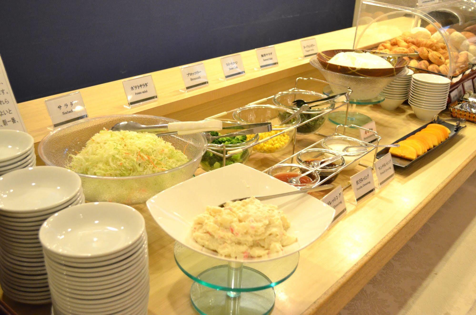 Sendai Business Hotel Ekimae Zewnętrze zdjęcie